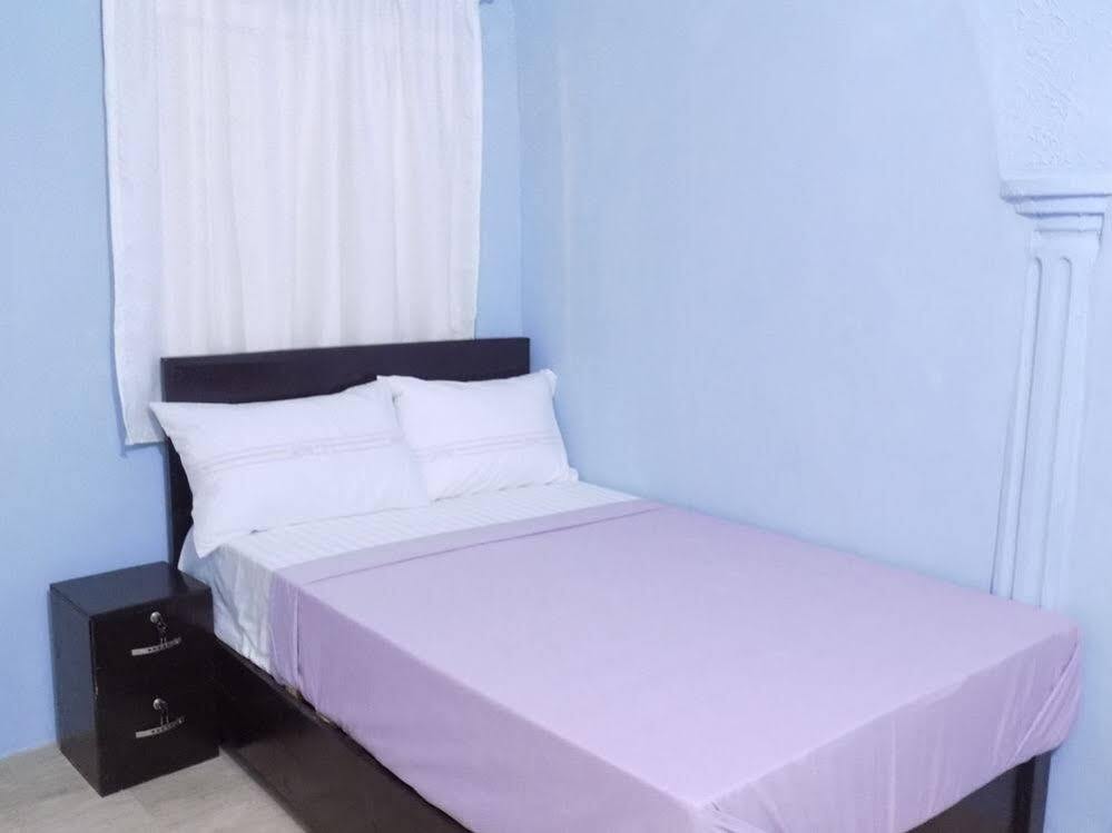 Posh Apartments And Hotel Ikeja Exterior foto